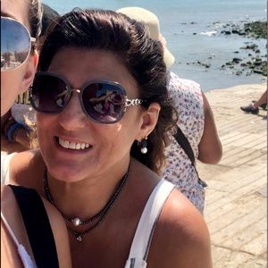 Meet your Posher, Lidia